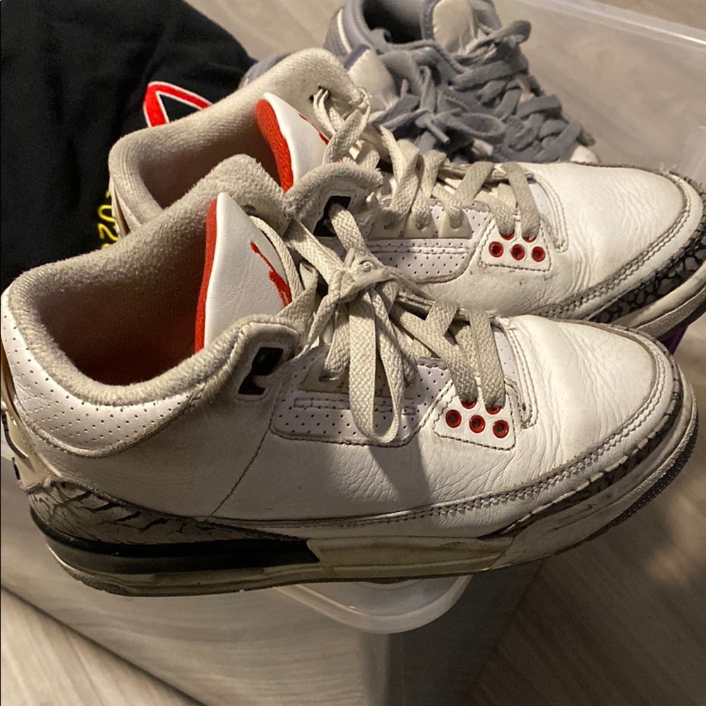 Jordan White and Red Sneakers Classic Lace-Up Design